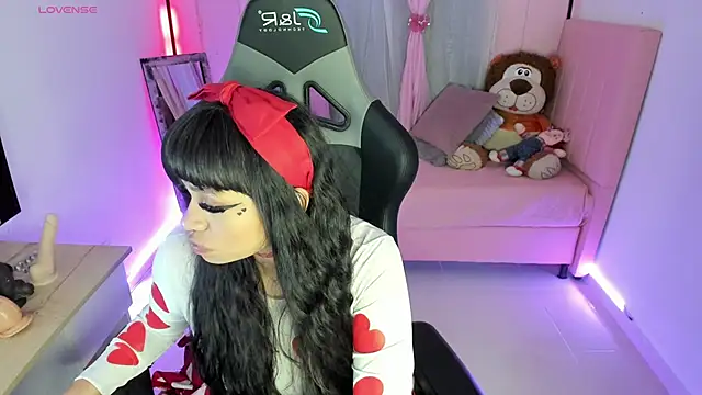 Snapshot of zoesullivan chatting on 14, 2, 2025 zoesullivan online show from 14, 2, 2025
