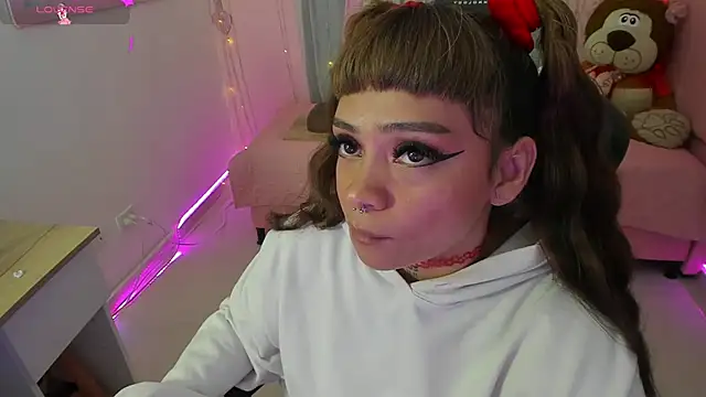 Snapshot of zoesullivan chatting on 14, 9, 2025 zoesullivan online show from 14, 9, 2025