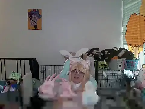 Snapshot of mochi_rainbow chatting on 2, 4, 2026 mochi rainbow online show from 2, 4, 2026