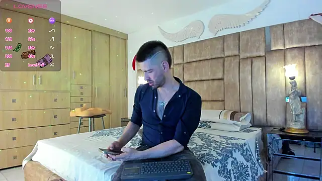 petterwilly1 online show from 31, 12, 2024