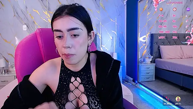 Snapshot of Julieta_De_Los_Angeles chatting on 20, 2, 2025 Julieta De Los Angeles online show from 20, 2, 2025
