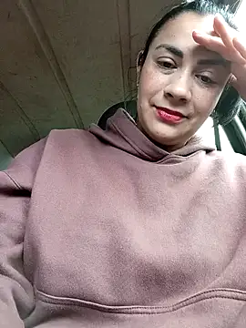 Snapshot of XGabrielaXX chatting on 3, 10, 2025 XGabrielaXX online show from 3, 10, 2025