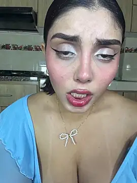 Snapshot of zui_lu chatting on 14, 2, 2026 zui lu online show from 14, 2, 2026