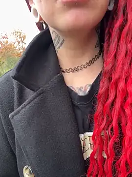 MartthaKatze online show from 7, 11, 2025