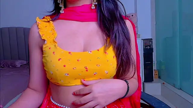 Snapshot of Aashika-Kaur chatting on 2, 12, 2025 Aashika-Kaur online show from 2, 12, 2025