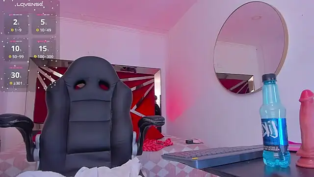 BarbaraKnox  online show from 20, 2, 2025