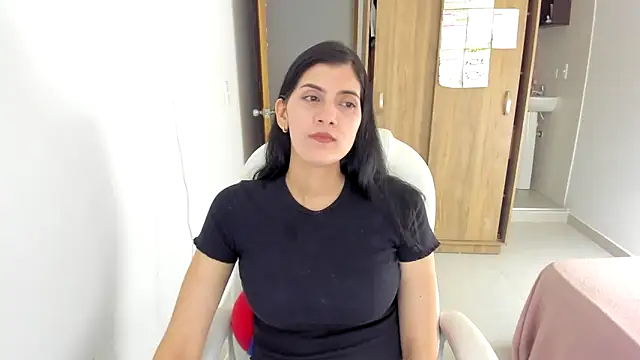 misstoya online show from 23, 1, 2025