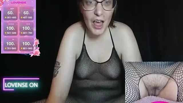 Snapshot of PernillaGirl chatting on 15, 10, 2025 PernillaGirl online show from 15, 10, 2025