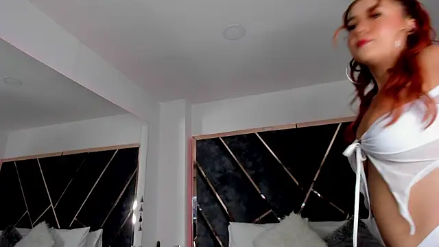 Snapshot of ChloeConnorr chatting on 14, 1, 2025 ChloeConnorr online show from 14, 1, 2025