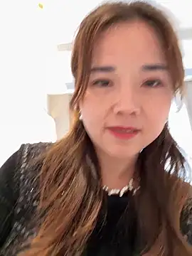 Snapshot of Efangfang chatting on 21, 12, 2024 Efangfang online show from 21, 12, 2024