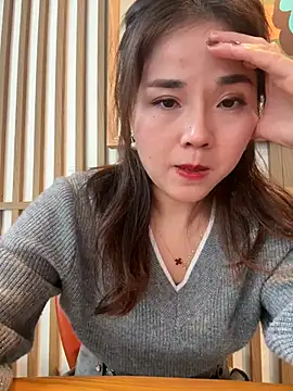 Snapshot of Efangfang chatting on 23, 12, 2024 Efangfang online show from 23, 12, 2024
