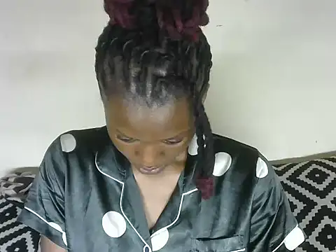 Pretty-emmie online show from 27, 1, 2025
