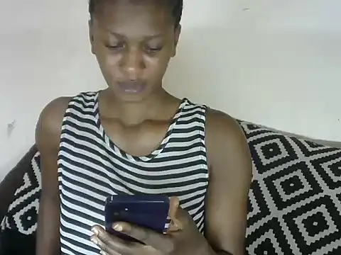 Pretty-emmie online show from 19, 2, 2025
