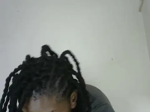 Pretty-emmie online show from 28, 2, 2025