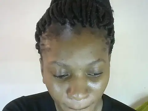 Pretty-emmie online show from 22, 9, 2025