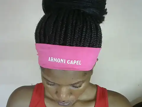Pretty-emmie online show from 25, 9, 2025