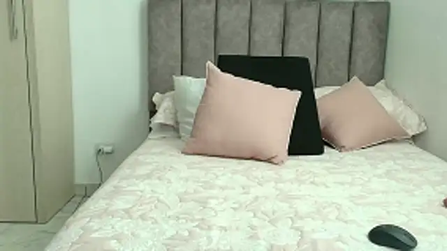 karina lewis  online show from 10, 2, 2026