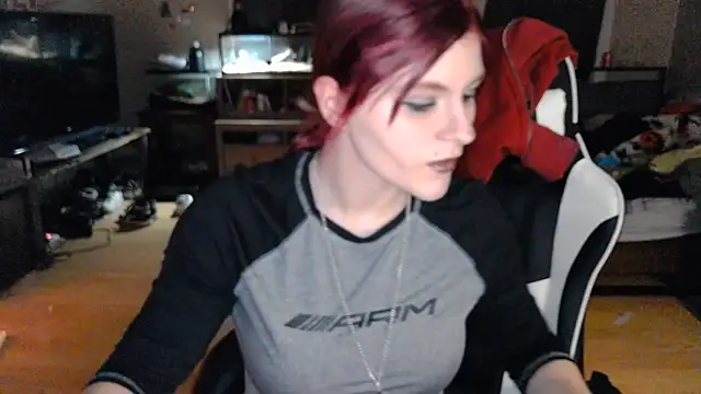 Elliewgfs online show from 12, 12, 2024