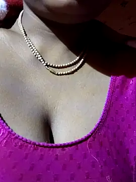 DARK WINE  online show from 10, 11, 2025