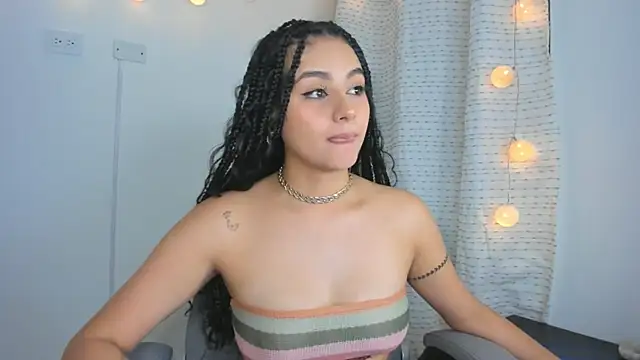 julia strauns online show from 3, 1, 2025