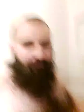 Snapshot of hungandnerdy420 chatting on 10, 1, 2026 hungandnerdy420 online show from 10, 1, 2026