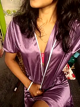 REVA DARLING online show from 2, 12, 2024