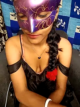 REVA DARLING online show from 1, 2, 2025