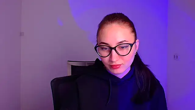Jennifer Blum online show from 10, 1, 2025