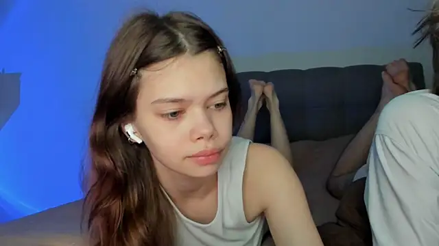 Snapshot of chansetolove chatting on 18, 10, 2025 chansetolove online show from 18, 10, 2025