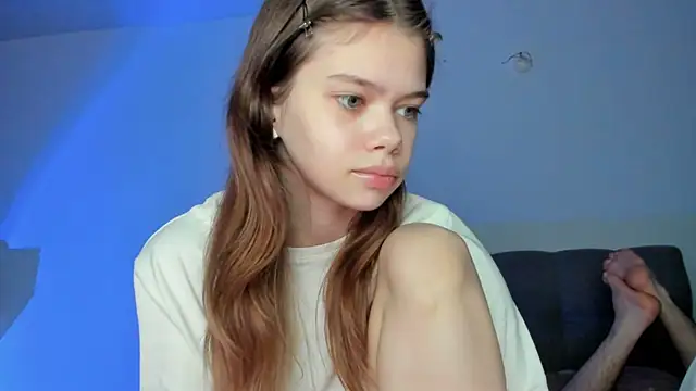 Snapshot of chansetolove chatting on 21, 10, 2025 chansetolove online show from 21, 10, 2025