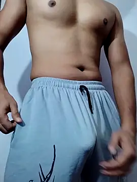 Snapshot of AmnionicDemeanor chatting on 29, 10, 2025 AmnionicDemeanor online show from 29, 10, 2025