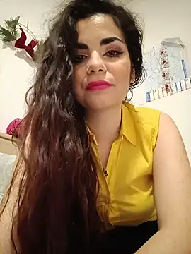 Saturnia Yvonne online show from 29, 1, 2025