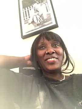 Lola kims online show from 30, 9, 2025