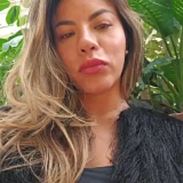 Snapshot of Karen_San_Miguel chatting on 21, 10, 2025 Karen San Miguel online show from 21, 10, 2025