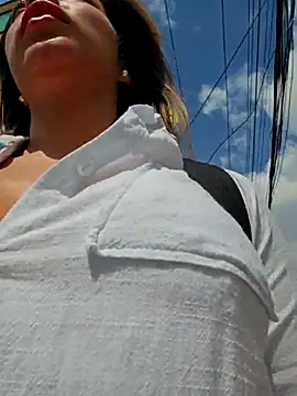 Snapshot of Karen_San_Miguel chatting on 11, 11, 2025 Karen San Miguel online show from 11, 11, 2025