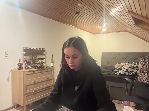 JeSuisUnTapin online show from 2, 12, 2025