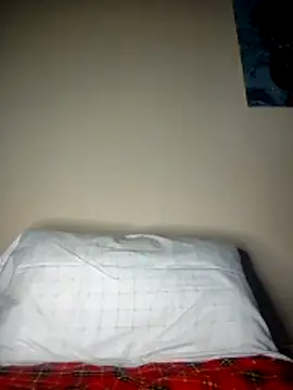 pretty-eyes23 online show from 17, 12, 2025