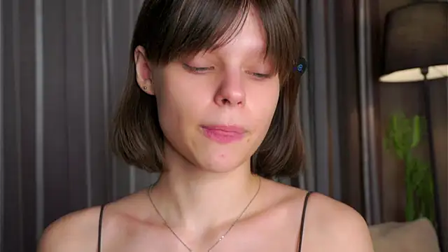 RexanneHatt online show from 3, 11, 2025