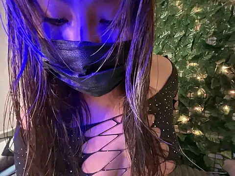 LunaXoxo online show from 1, 3, 2025