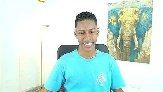 maiki18  online show from 15, 10, 2025