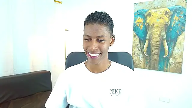 maiki18  online show from 21, 11, 2025