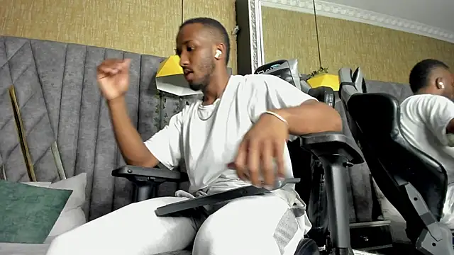 Snapshot of JamesParck chatting on 11, 3, 2026 JamesParck online show from 11, 3, 2026