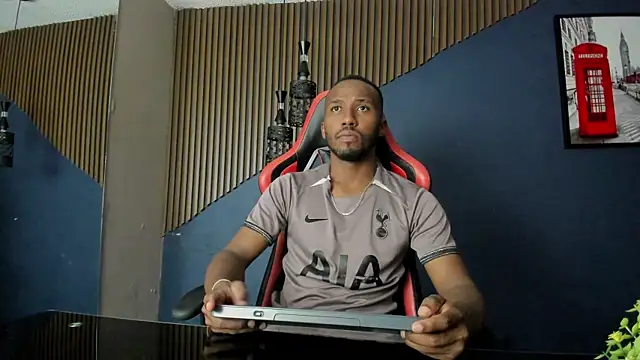 Snapshot of JamesParck chatting on 20, 3, 2026 JamesParck online show from 20, 3, 2026