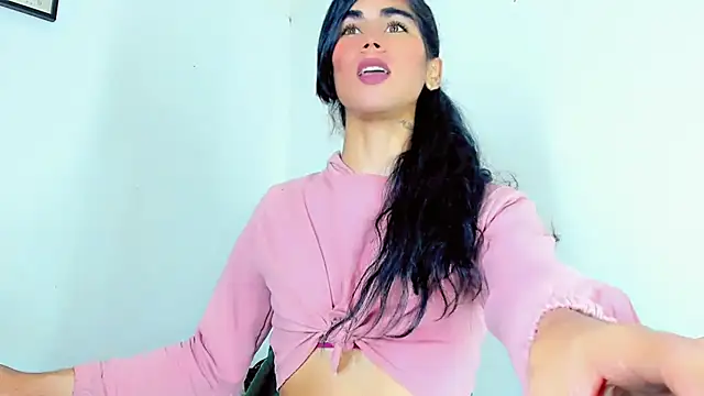 Snapshot of hannabigdirty chatting on 22, 1, 2025 hannabigdirty online show from 22, 1, 2025