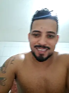 Luizragnar123 online show from 22, 2, 2026