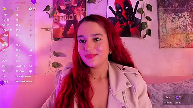 Snapshot of Ari_Baker chatting on 5, 1, 2025 Ari Baker online show from 5, 1, 2025