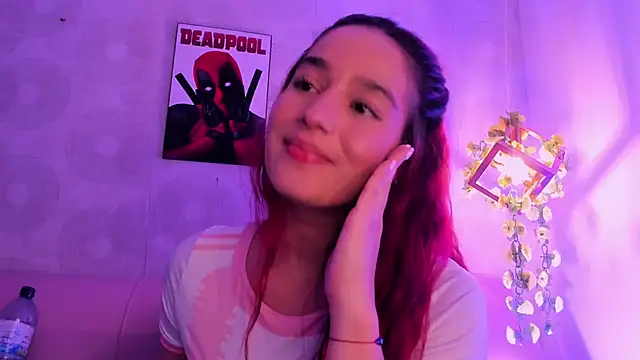 Snapshot of Ari_Baker chatting on 19, 1, 2025 Ari Baker online show from 19, 1, 2025