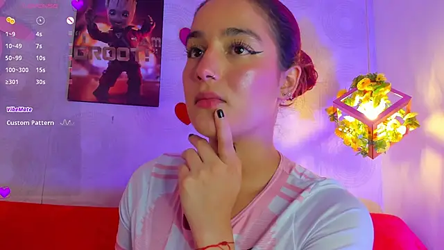 Snapshot of Ari_Baker chatting on 18, 2, 2025 Ari Baker online show from 18, 2, 2025