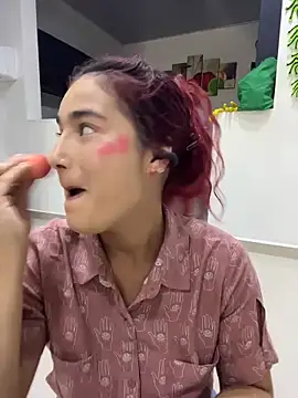 Snapshot of Ari_Baker chatting on 30, 10, 2025 Ari Baker online show from 30, 10, 2025