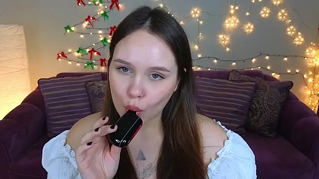 Snapshot of miki_miki_cutie_ chatting on 7, 1, 2025 miki miki cutie online show from 7, 1, 2025